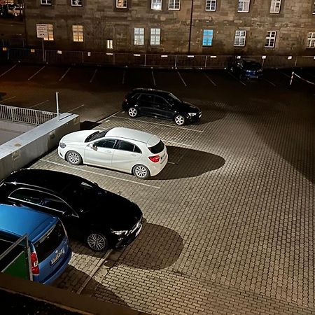 Gemuetliches Helles Apartment Mit Balkon Und Parkplatz Vor Der Tuer Im Zentrum Von Bayreuth Exterior photo